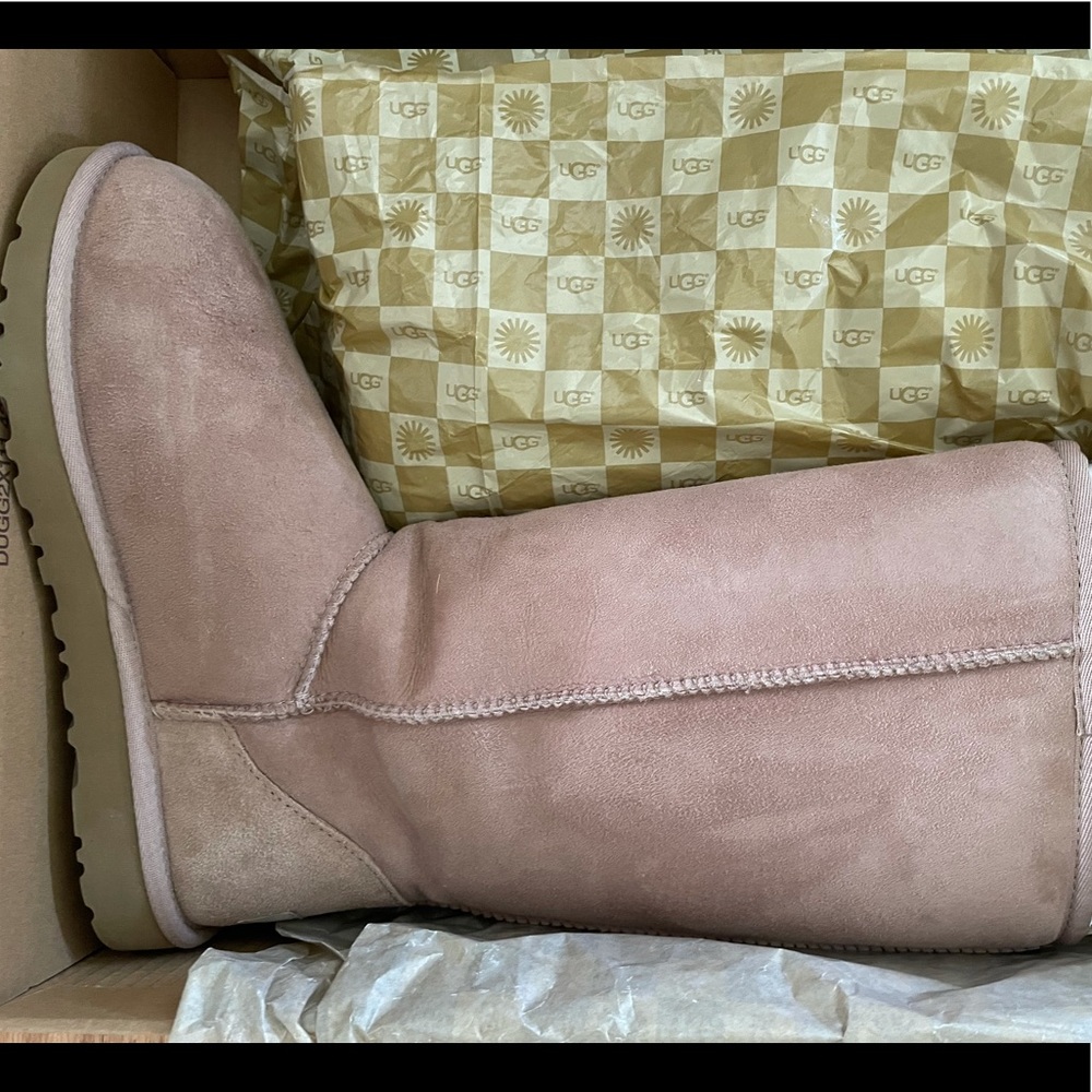 Ugg Classic Tall Boots in Dusty Pink